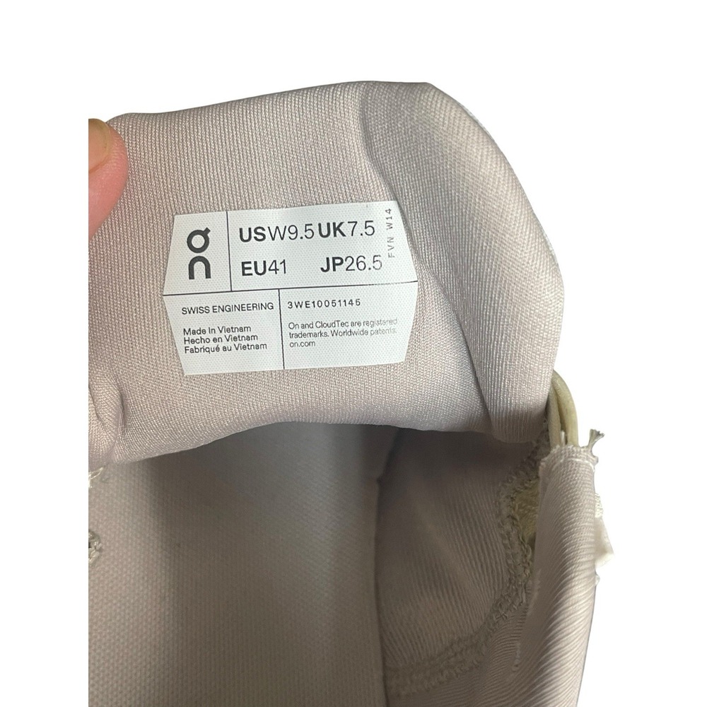 Women's On Cloud Cloudtilt Sneakers Sand And Lavender Size 9.5 Running Comfort - Picture 8 of 8